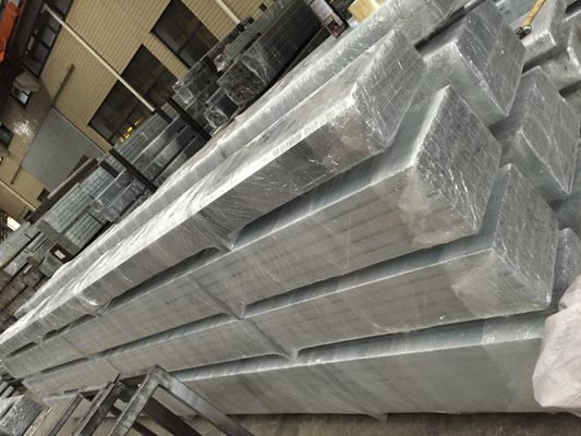 Рельс следа сползая ворот стали 235 утюга нижний для консольных экипажей ворот